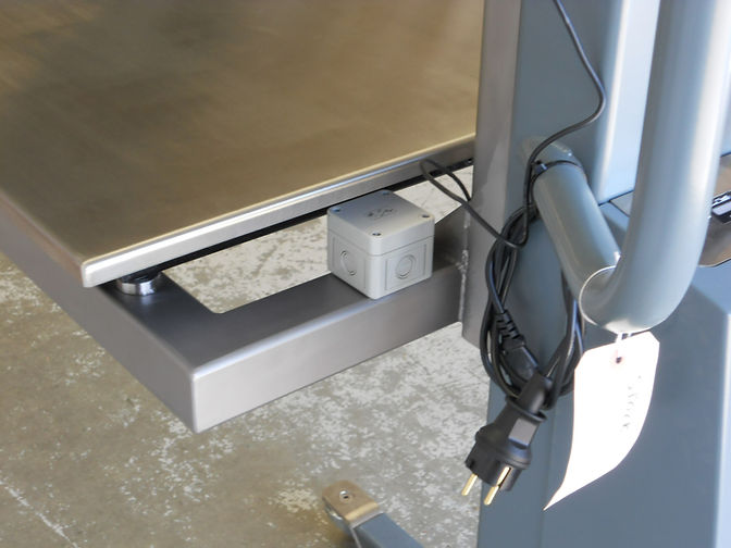 ezzLIFTmaster with grippers as continuous mixer
