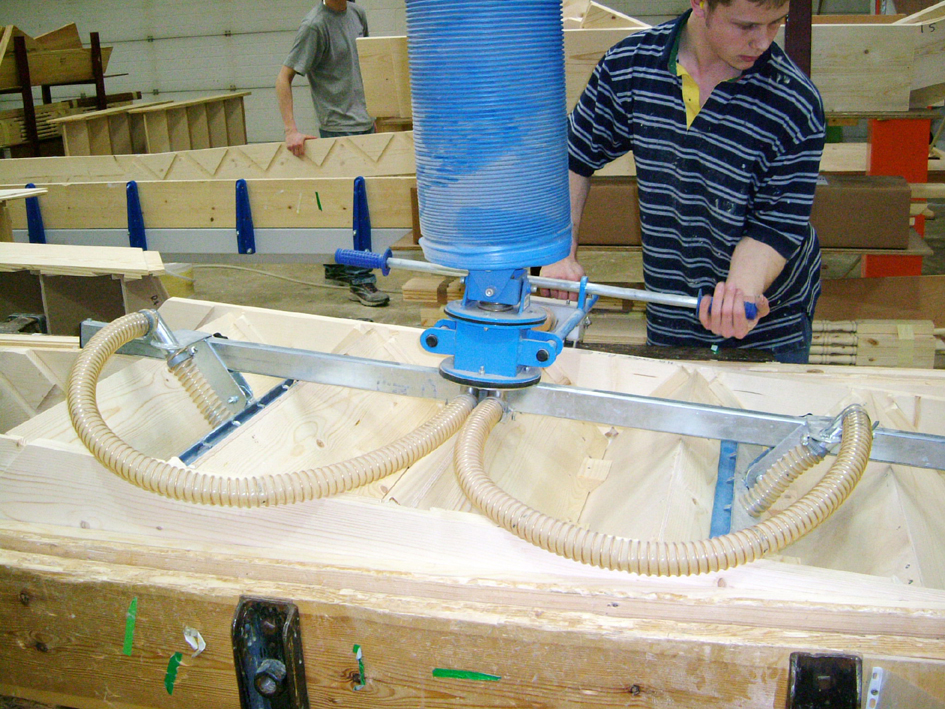 Platten ohne Torsion führen
