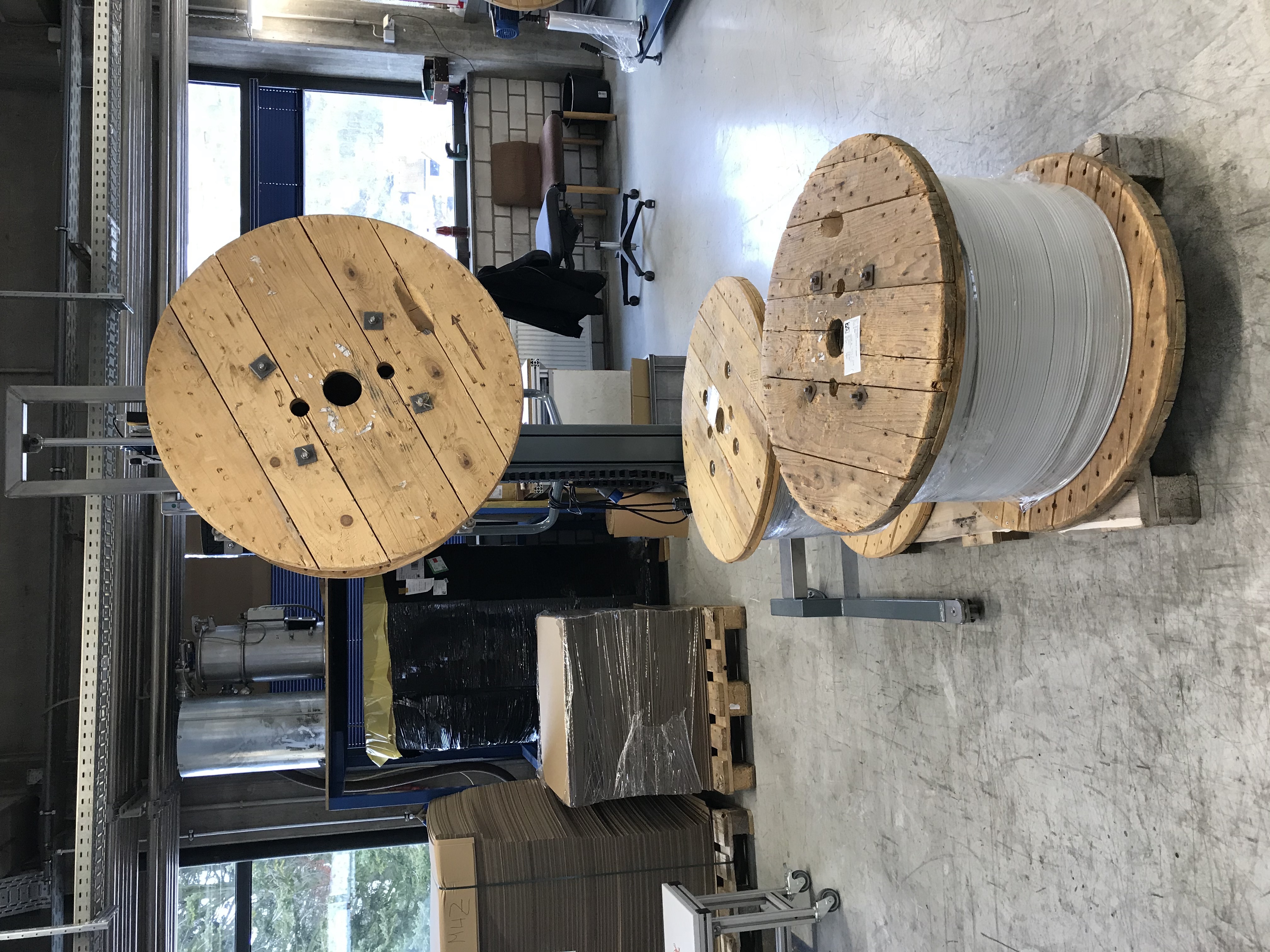 Rollen, Coils und Kabeltrommeln sicher aufnehmen